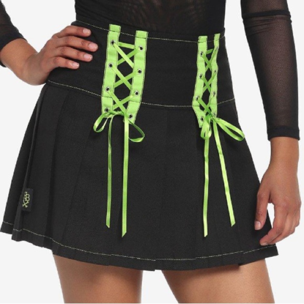 Royal Bones By Tripp Black & Lime Green Lace-Up Skirt Hot Topic‎